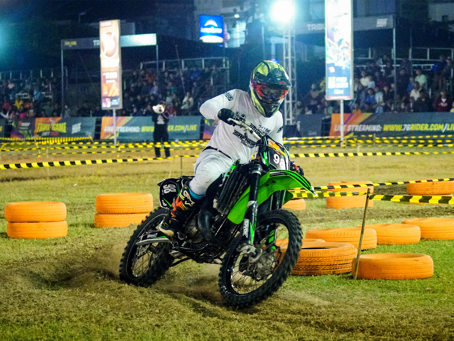 Rizky Aji kelas campuran open heat 2